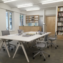 Coworking Space in neu renoviertem Büro